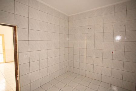 Casa para alugar com 70m², 2 quartos e sem vagaCOZINHA