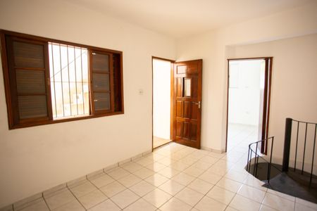 Casa para alugar com 70m², 2 quartos e sem vagaQUARTO 1