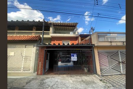 Casa para alugar com 70m², 2 quartos e sem vagaFACHADA
