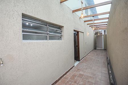 Casa à venda com 134m², 3 quartos e 2 vagas Casa à venda com 134m², 3 quartos e 2 vagasÁrea de Serviço