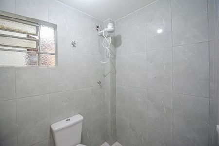 Casa à venda com 134m², 3 quartos e 2 vagas Casa à venda com 134m², 3 quartos e 2 vagasBanheiro 2