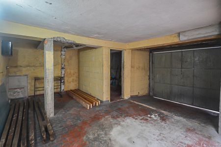 Casa à venda com 134m², 3 quartos e 2 vagas Casa à venda com 134m², 3 quartos e 2 vagasGaragem