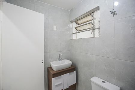 Casa à venda com 134m², 3 quartos e 2 vagas Casa à venda com 134m², 3 quartos e 2 vagasBanheiro 2