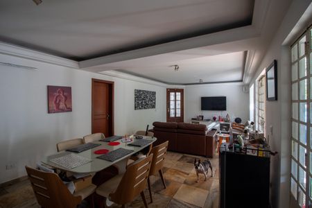 Casa à venda com 290m², 3 quartos e 2 vagasSala de Jantar