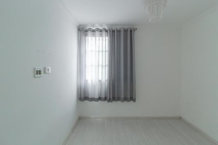 Quarto 2 de apartamento para alugar com 2 quartos, 52m² em Conjunto Habitacional Padre Manoel de Paiva, São Paulo