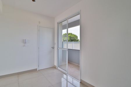 Sala de apartamento para alugar com 2 quartos, 54m² em Nova Uberlândia, Uberlândia