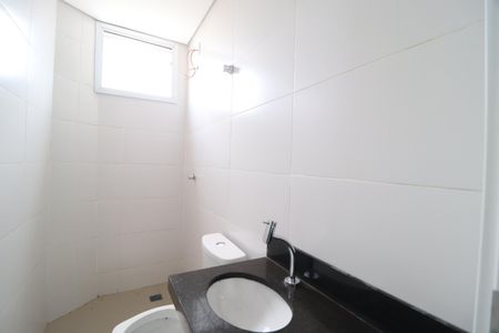 Apartamento para alugar com 54m², 2 quartos e 1 vagaBanheiro do Quarto 1