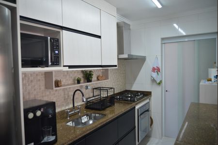 Apartamento à venda com 100m², 3 quartos e 2 vagasCozinha