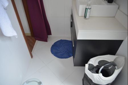 Apartamento à venda com 100m², 3 quartos e 2 vagasBanheiro da Suíte