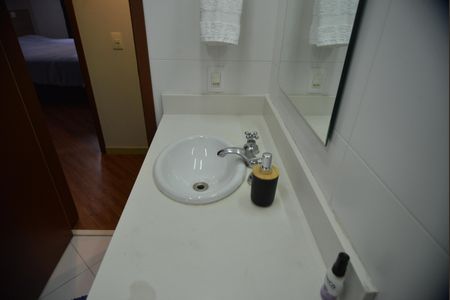 Apartamento à venda com 100m², 3 quartos e 2 vagasBanheiro Social