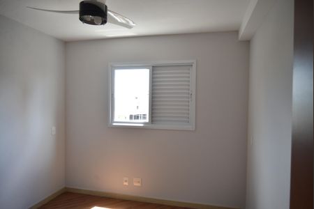 Apartamento à venda com 100m², 3 quartos e 2 vagasQuarto 3