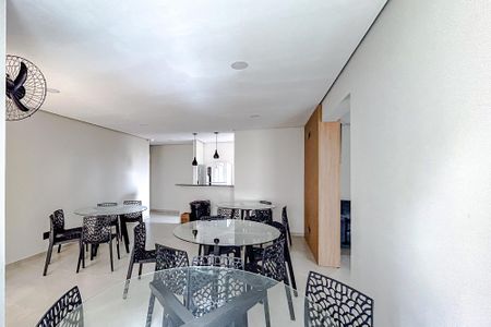 Apartamento para alugar com 73m², 1 quarto e 2 vagasÁrea comum - Salão de festas