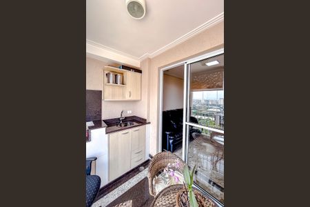 Apartamento para alugar com 73m², 1 quarto e 2 vagasVaranda