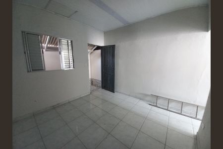 Casa para alugar com 55m², 1 quarto e sem vagaQuarto