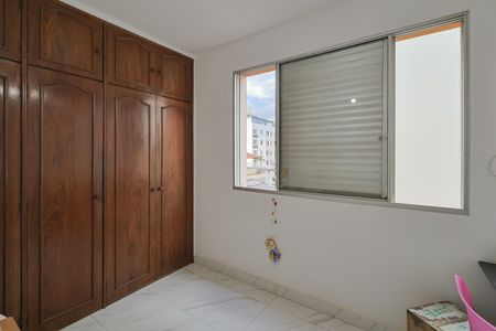 Apartamento à venda com 86m², 3 quartos e 1 vagaQuarto 2