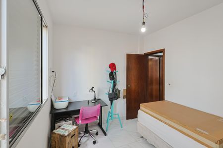 Apartamento à venda com 86m², 3 quartos e 1 vagaQuarto 2