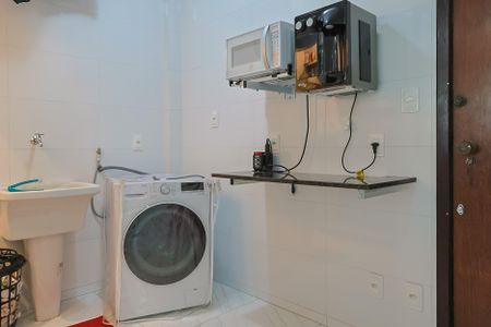 Apartamento à venda com 86m², 3 quartos e 1 vagaÁrea de Serviço