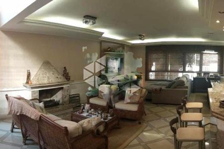 Casa à venda com 3 quartos, 430m² em Conjunto Residencial Santa Terezinha, São Paulo