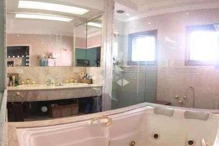 Casa à venda com 3 quartos, 430m² em Conjunto Residencial Santa Terezinha, São Paulo