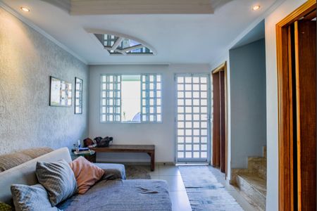 Casa de condomínio à venda com 126m², 3 quartos e 2 vagas Casa de condomínio à venda com 126m², 3 quartos e 2 vagasSala