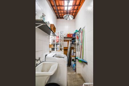 Casa de condomínio à venda com 126m², 3 quartos e 2 vagas Casa de condomínio à venda com 126m², 3 quartos e 2 vagasÁrea de Serviço
