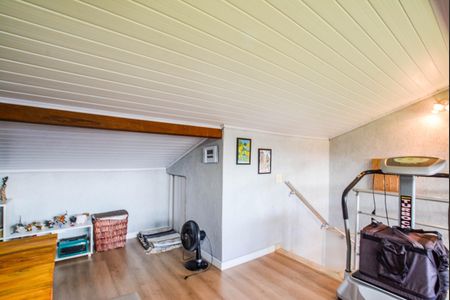 Casa de condomínio à venda com 126m², 3 quartos e 2 vagas Casa de condomínio à venda com 126m², 3 quartos e 2 vagasMezanino