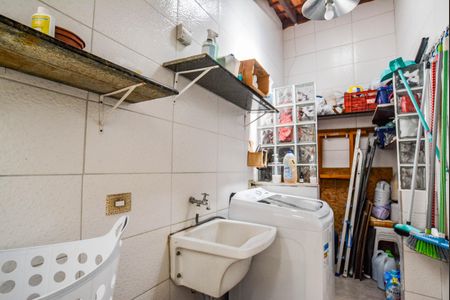 Casa de condomínio à venda com 126m², 3 quartos e 2 vagas Casa de condomínio à venda com 126m², 3 quartos e 2 vagasÁrea de Serviço