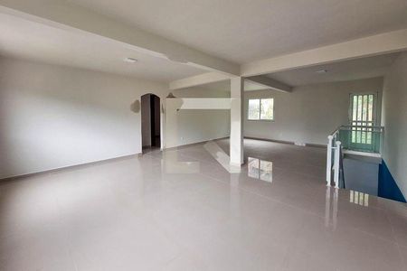 Casa à venda com 3 quartos, 357m² em Engenho do Mato, Niterói
