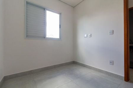 Apartamento à venda com 44m², 2 quartos e 1 vagaQuarto 2