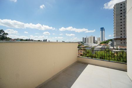 Apartamento à venda com 65m², 2 quartos e 1 vaga Apartamento à venda com 65m², 2 quartos e 1 vagaVaranda