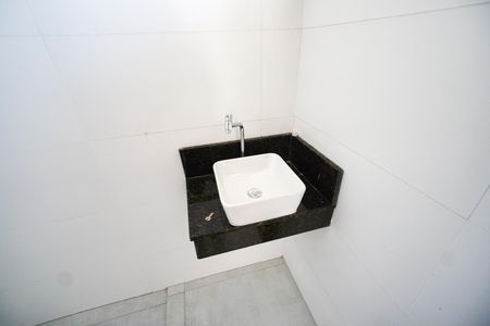 Apartamento à venda com 65m², 2 quartos e 1 vaga Apartamento à venda com 65m², 2 quartos e 1 vagaPia