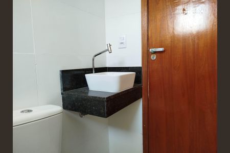 Apartamento à venda com 38m², 2 quartos e 1 vaga Apartamento à venda com 38m², 2 quartos e 1 vagaBanheiro