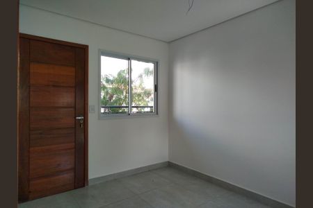 Apartamento à venda com 38m², 2 quartos e 1 vaga Apartamento à venda com 38m², 2 quartos e 1 vagaSala com cozinha integrada
