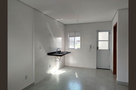 Apartamento à venda com 38m², 2 quartos e 1 vaga Apartamento à venda com 38m², 2 quartos e 1 vagaSala com cozinha integrada
