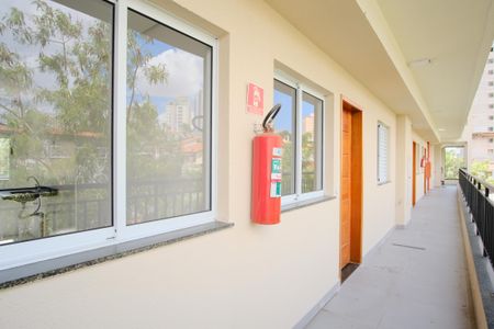 Apartamento à venda com 44m², 3 quartos e 1 vagaÁrea comum