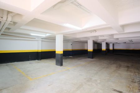 Apartamento à venda com 36m², 2 quartos e sem vagaÁrea comum