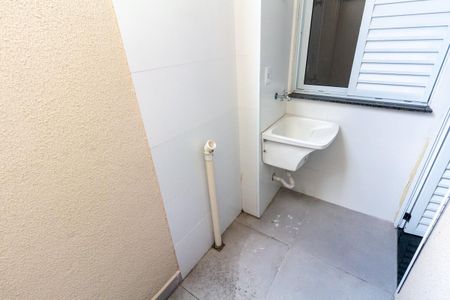 Apartamento à venda com 37m², 2 quartos e sem vaga Apartamento à venda com 37m², 2 quartos e sem vagaÁrea de Serviço