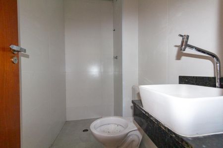 Apartamento à venda com 37m², 2 quartos e sem vaga Apartamento à venda com 37m², 2 quartos e sem vagaBanheiro
