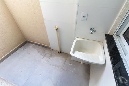 Apartamento à venda com 37m², 2 quartos e sem vaga Apartamento à venda com 37m², 2 quartos e sem vagaÁrea de Serviço
