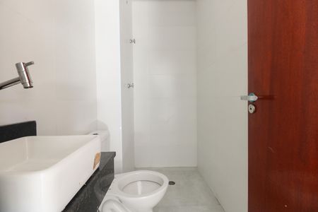 Apartamento à venda com 37m², 2 quartos e sem vagaBanheiro 