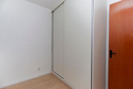 Apartamento para alugar com 48m², 2 quartos e 1 vaga Apartamento para alugar com 48m², 2 quartos e 1 vagaQuarto 2