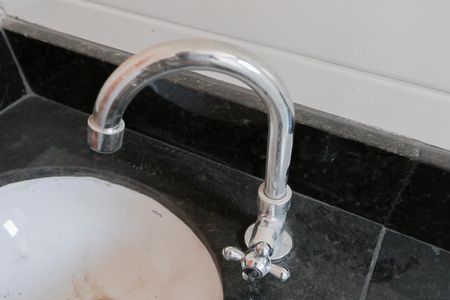 Apartamento para alugar com 48m², 2 quartos e 1 vaga Apartamento para alugar com 48m², 2 quartos e 1 vagaBanheiro