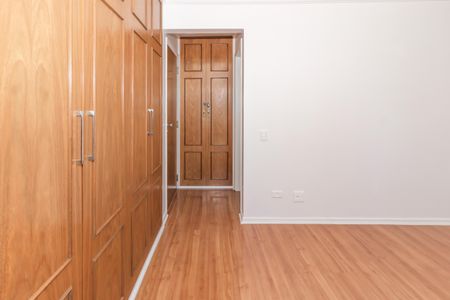 Apartamento para alugar com 120m², 3 quartos e 2 vagas Suíte