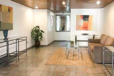 Apartamento para alugar com 120m², 3 quartos e 2 vagasHall