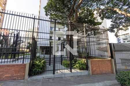 Apartamento para alugar com 120m², 3 quartos e 2 vagasFachada