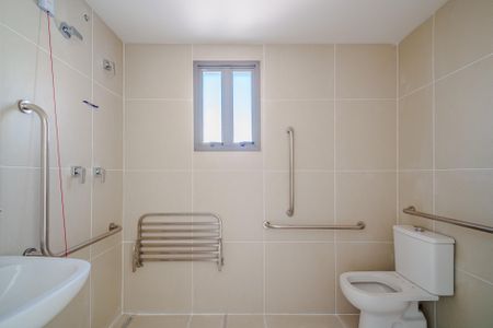 Banheiro de kitnet/studio à venda com 1 quarto, 23m² em Butantã, São Paulo