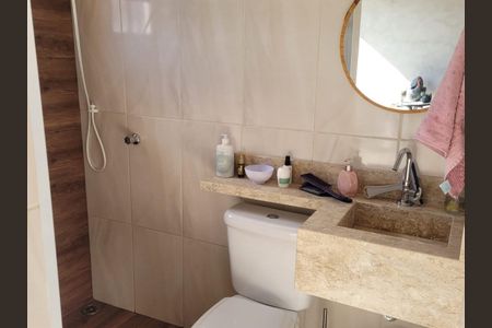 Casa para alugar com 2 quartos, 210m² em Vila Cintra, Mogi das Cruzes