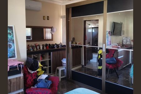 Casa para alugar com 2 quartos, 210m² em Vila Cintra, Mogi das Cruzes