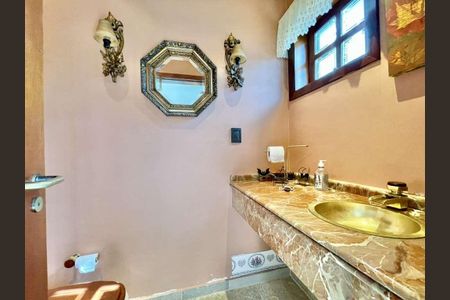 Casa para alugar com 923m², 5 quartos e 10 vagas