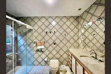 Casa para alugar com 923m², 5 quartos e 10 vagas